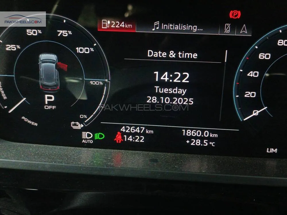 Audi e-tron 2020 for Sale in Lahore Audi e-tron 2020 for Sale in Lahore Image-4