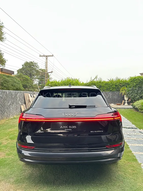 Audi e-tron 2021 for Sale in Lahore Audi e-tron 2021 for Sale in Lahore Image-5