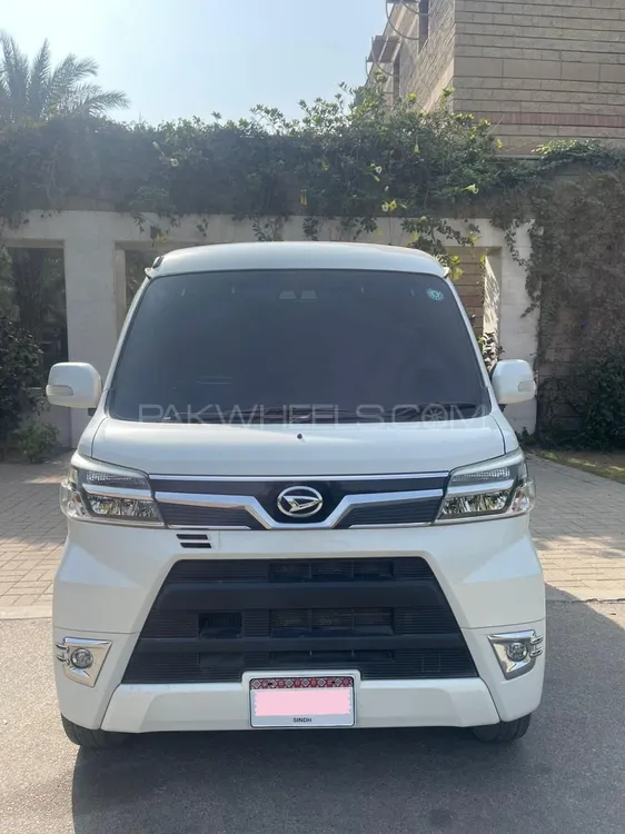 Daihatsu Atrai Wagon 2018 for Sale in Karachi Daihatsu Atrai Wagon 2018 for Sale in Karachi Image-1