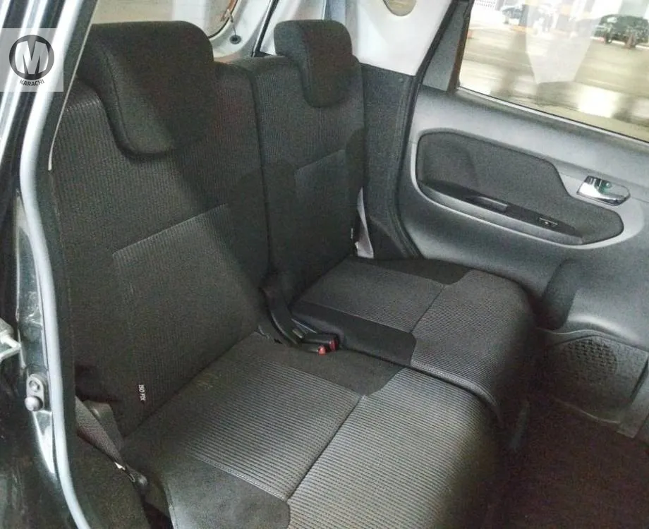 Daihatsu Move 2022 for Sale in Karachi Daihatsu Move 2022 for Sale in Karachi Image-4