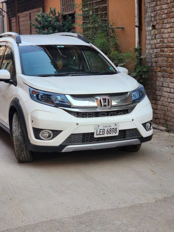 Honda BR-V 2020 for Sale in Peshawar Honda BR-V 2020 for Sale in Peshawar Image-2