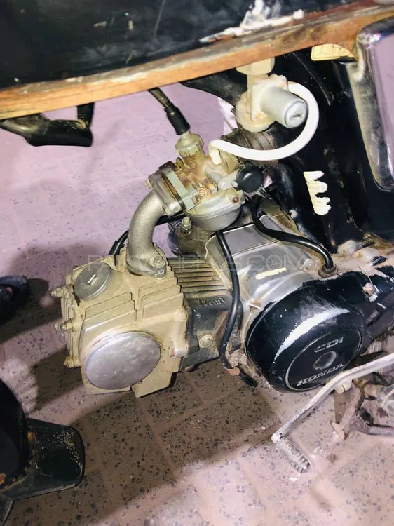 Honda CD 70 Dream 2014 for Sale Honda CD 70 Dream 2014 for Sale Image-10