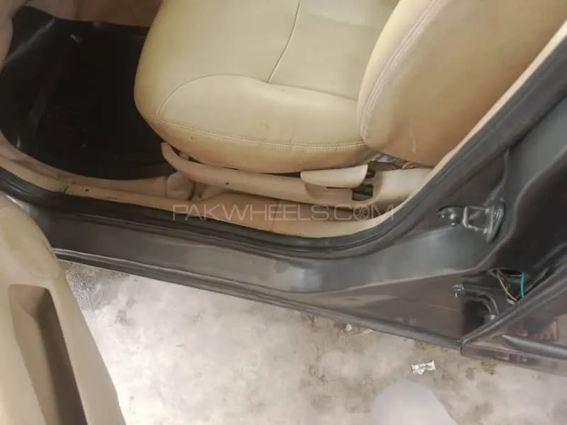 Honda City 2004 for Sale in Multan Honda City 2004 for Sale in Multan Image-10