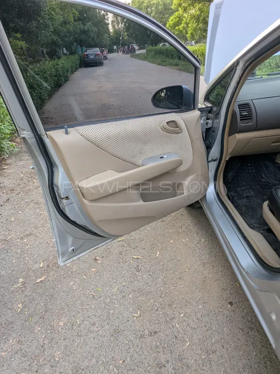 Honda City 2006 for Sale in Karachi Honda City 2006 for Sale in Karachi Image-8