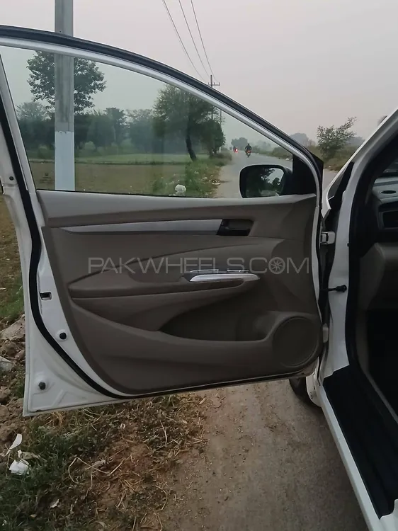 Honda City 2019 for Sale in Okara Honda City 2019 for Sale in Okara Image-7