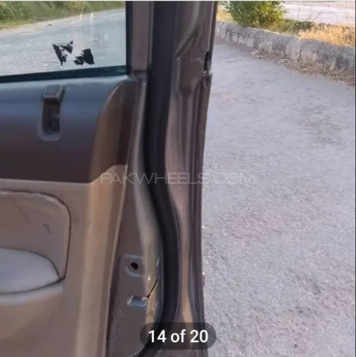 Honda Civic 2004 for Sale in Rawalpindi Honda Civic 2004 for Sale in Rawalpindi Image-10