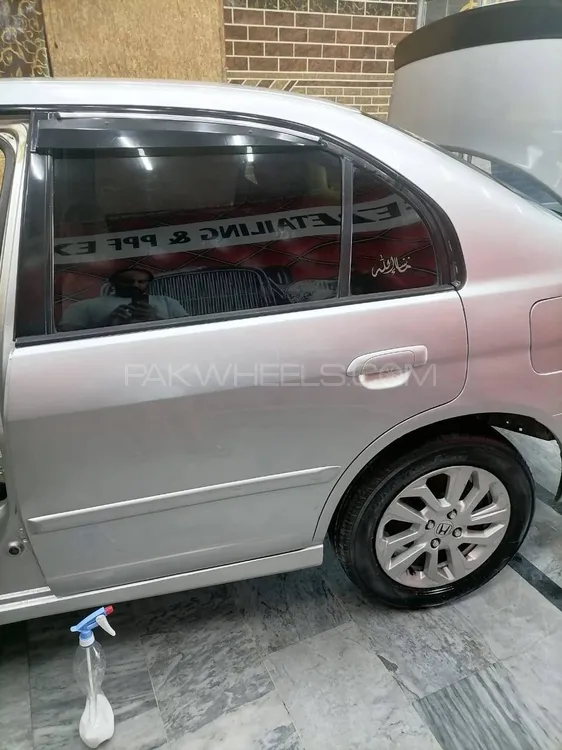 Honda Civic 2004 for Sale in Gujranwala Honda Civic 2004 for Sale in Gujranwala Image-2