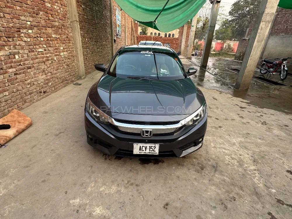 Honda Civic 2017 for Sale in Gujranwala Image-1