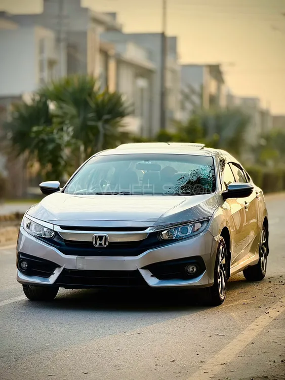 Honda Civic 2018 for Sale in Faisalabad Honda Civic 2018 for Sale in Faisalabad Image-1
