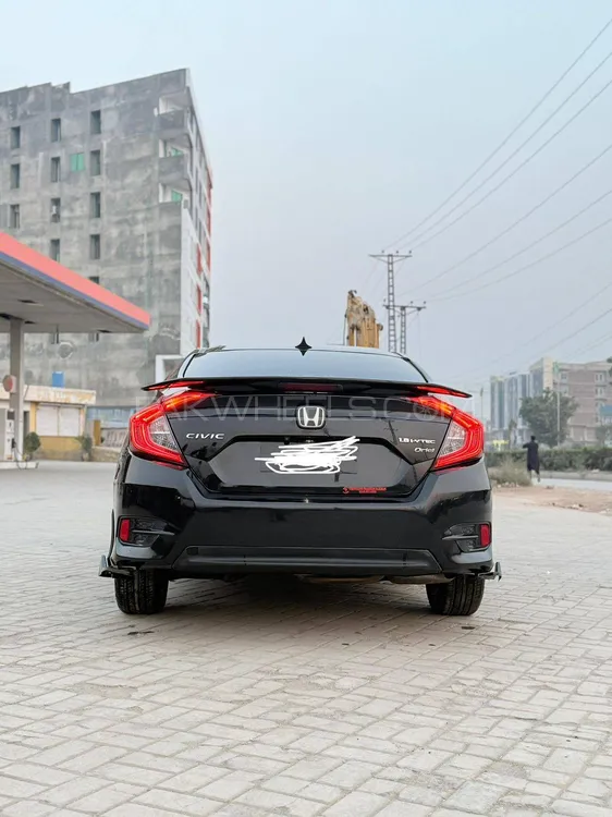 Honda Civic 2018 for Sale in Peshawar Image-1