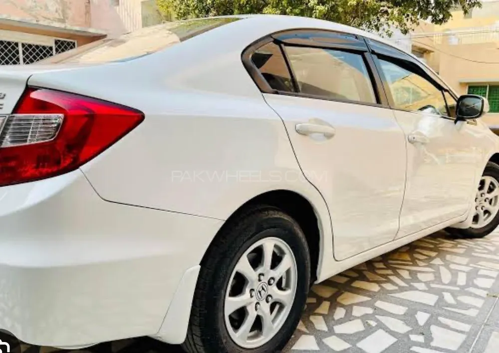 Honda Civic 2014 for Sale in Rawalpindi Honda Civic 2014 for Sale in Rawalpindi Image-16