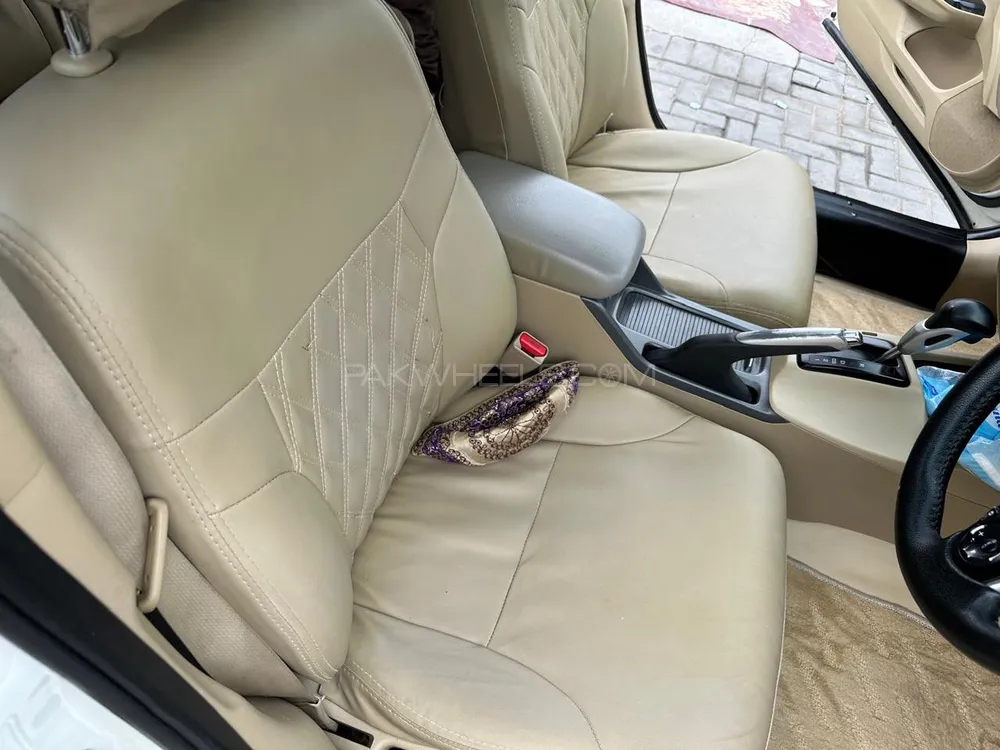 Honda Civic 2014 for Sale in Rawalpindi Honda Civic 2014 for Sale in Rawalpindi Image-13