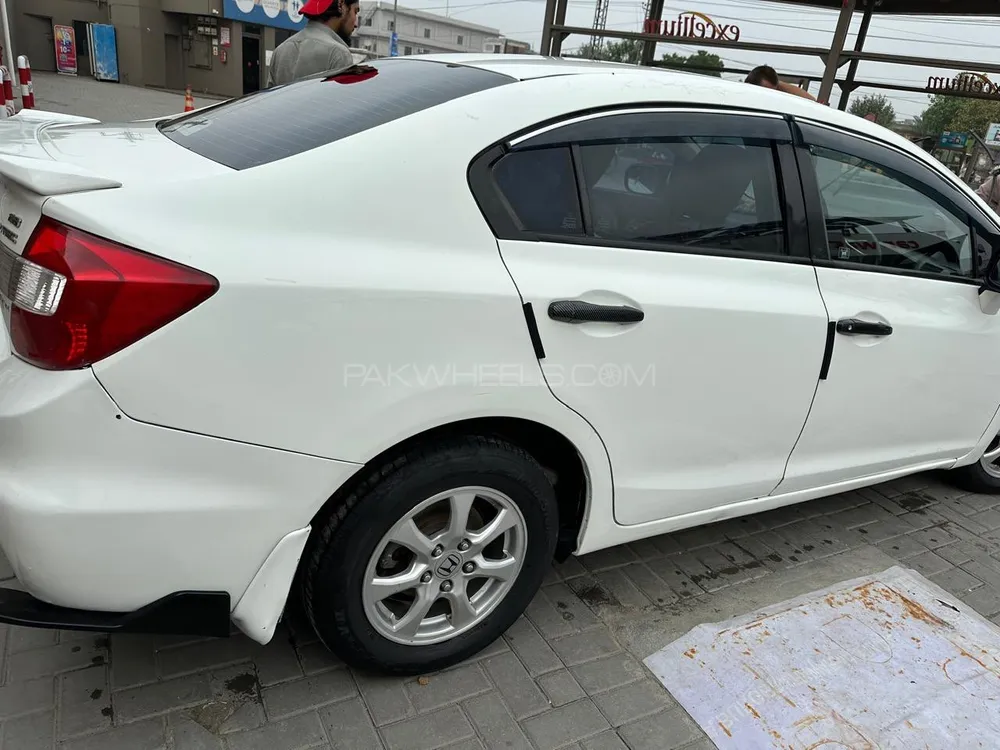 Honda Civic 2014 for Sale in Rawalpindi Honda Civic 2014 for Sale in Rawalpindi Image-11