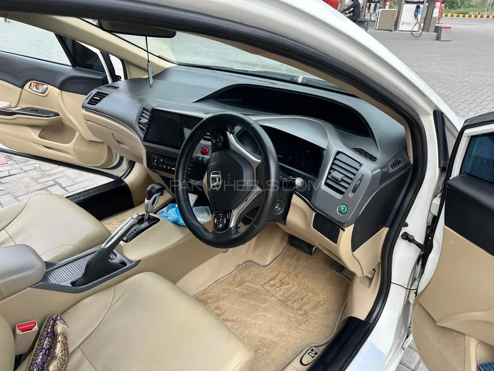 Honda Civic 2014 for Sale in Rawalpindi Honda Civic 2014 for Sale in Rawalpindi Image-6