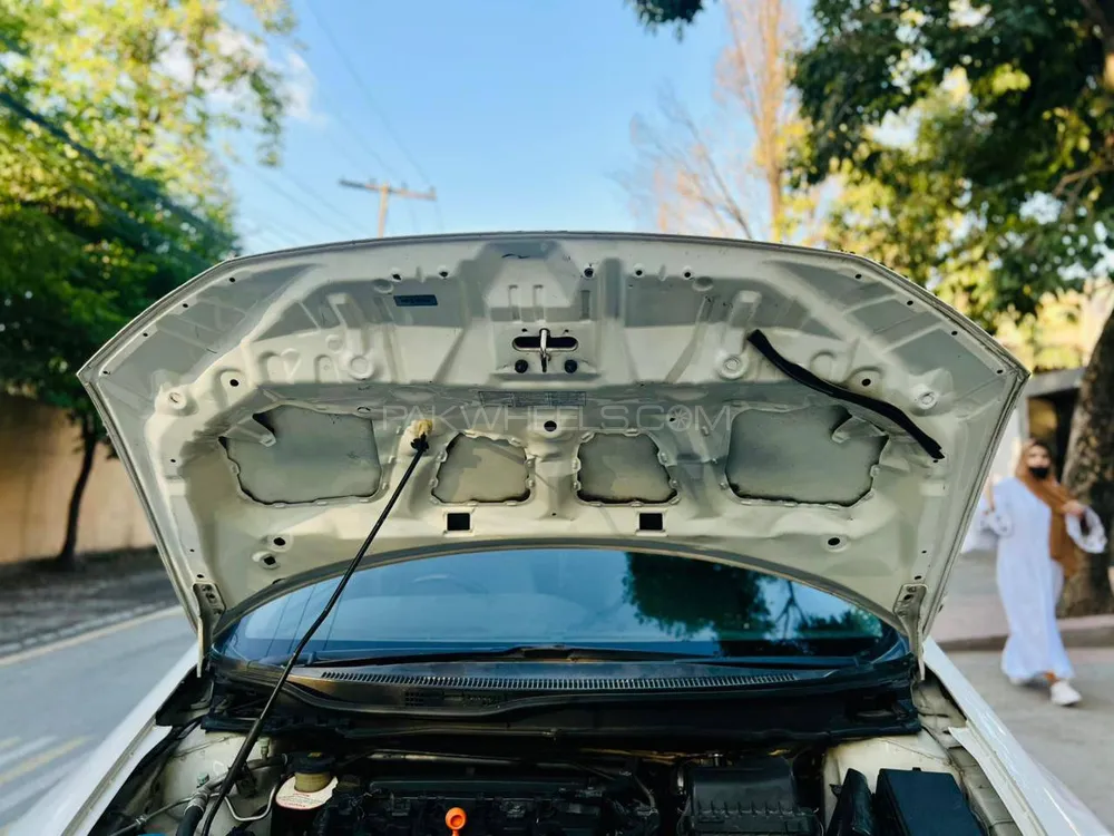 Honda Civic 2014 for Sale in Rawalpindi Honda Civic 2014 for Sale in Rawalpindi Image-11