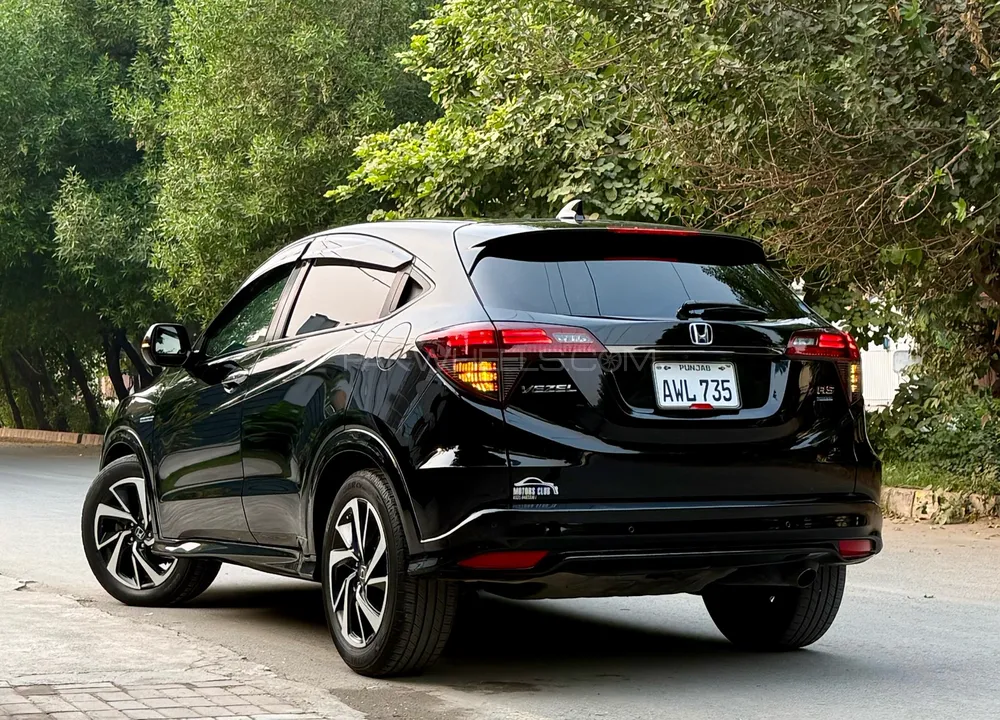Honda Vezel 2019 for Sale in Lahore Honda Vezel 2019 for Sale in Lahore Image-11