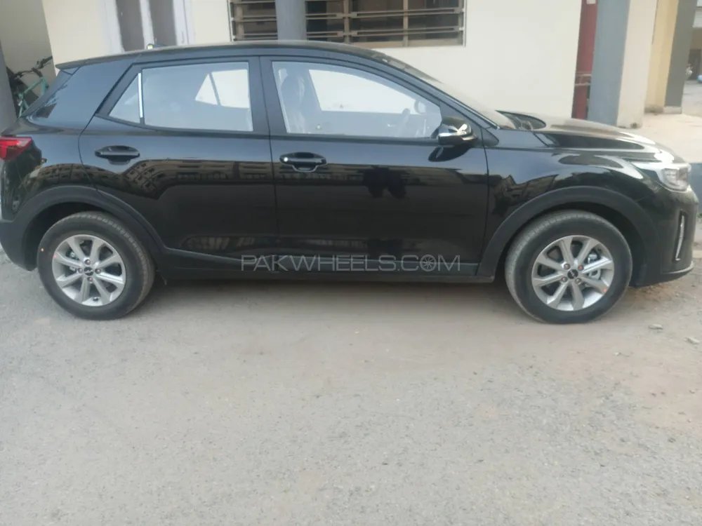 KIA Stonic 2025 for Sale in Rawalpindi KIA Stonic 2025 for Sale in Rawalpindi Image-2