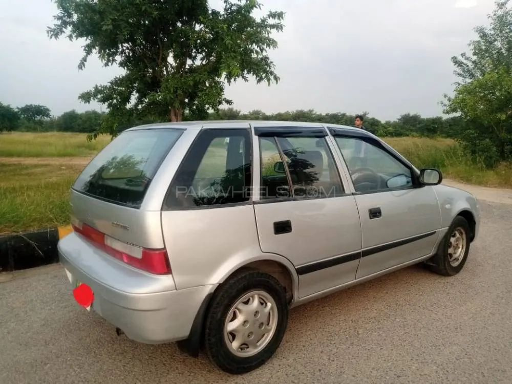 Suzuki Cultus 2004 for Sale in Taxila Suzuki Cultus 2004 for Sale in Taxila Image-3