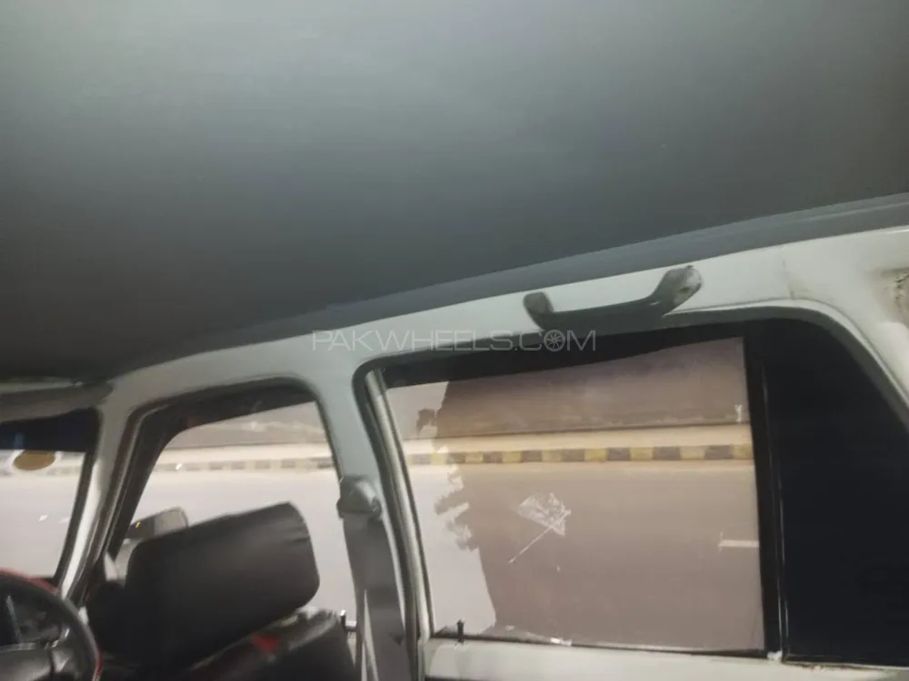 Suzuki Mehran 2006 for Sale in Lahore Suzuki Mehran 2006 for Sale in Lahore Image-19