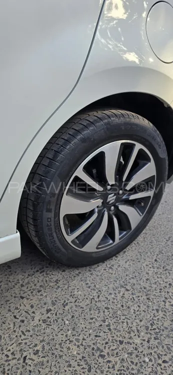 Suzuki Swift 2018 for Sale in Lahore Suzuki Swift 2018 for Sale in Lahore Image-10