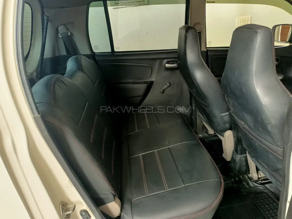 Suzuki Wagon R 2017 for Sale in Faisalabad Suzuki Wagon R 2017 for Sale in Faisalabad Image-10