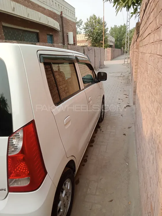 Suzuki Wagon R 2018 for Sale in Bhakkar Suzuki Wagon R 2018 for Sale in Bhakkar Image-5