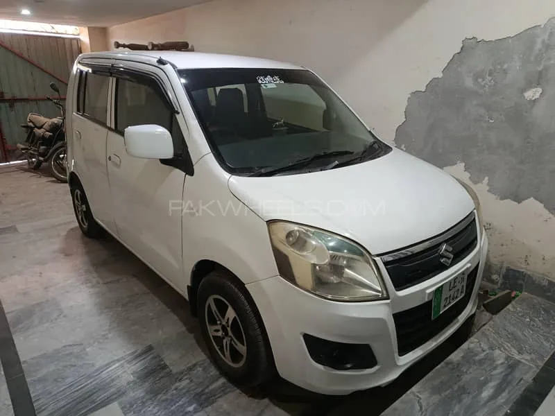 Suzuki Wagon R 2016 for Sale in Faisalabad Suzuki Wagon R 2016 for Sale in Faisalabad Image-3