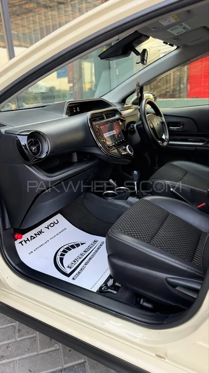 Toyota Aqua 2019 for Sale in Lahore Toyota Aqua 2019 for Sale in Lahore Image-8