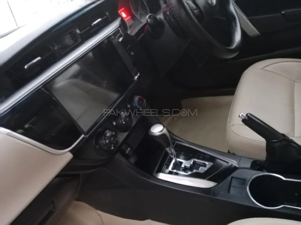 Toyota Corolla 2016 for Sale in Bhakkar Toyota Corolla 2016 for Sale in Bhakkar Image-12