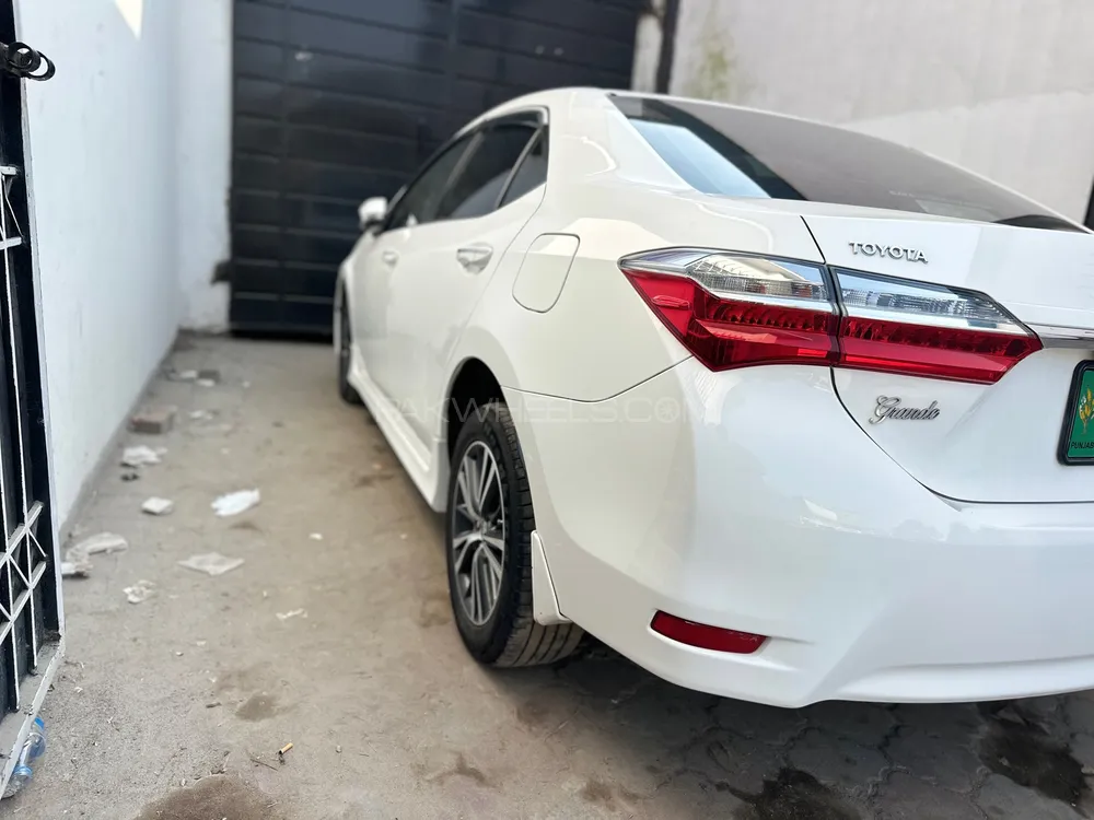 ٹویوٹا کرولا 2019 for Sale in گجرانوالہ ٹویوٹا کرولا 2019 for Sale in گجرانوالہ Image-6