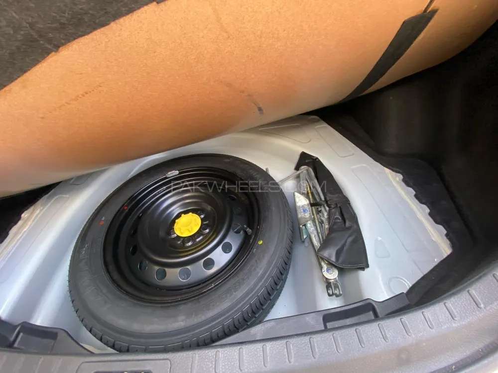 Toyota Corolla 2021 for Sale in Karachi Toyota Corolla 2021 for Sale in Karachi Image-13