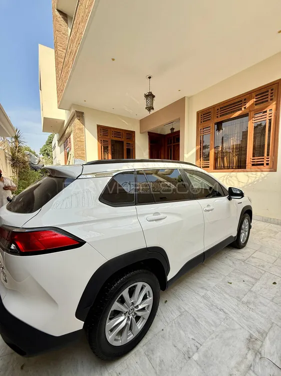 Toyota Corolla Cross 2025 for Sale in Karachi Image-1