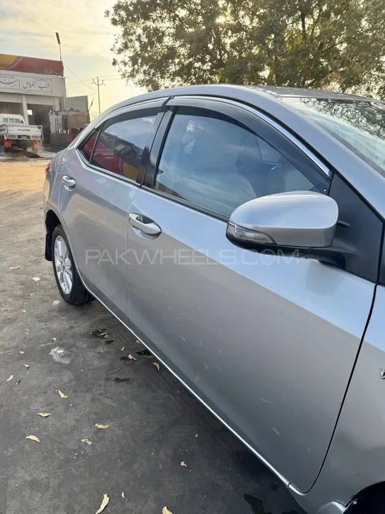 Toyota Corolla 2015 for Sale in Quetta Toyota Corolla 2015 for Sale in Quetta Image-13
