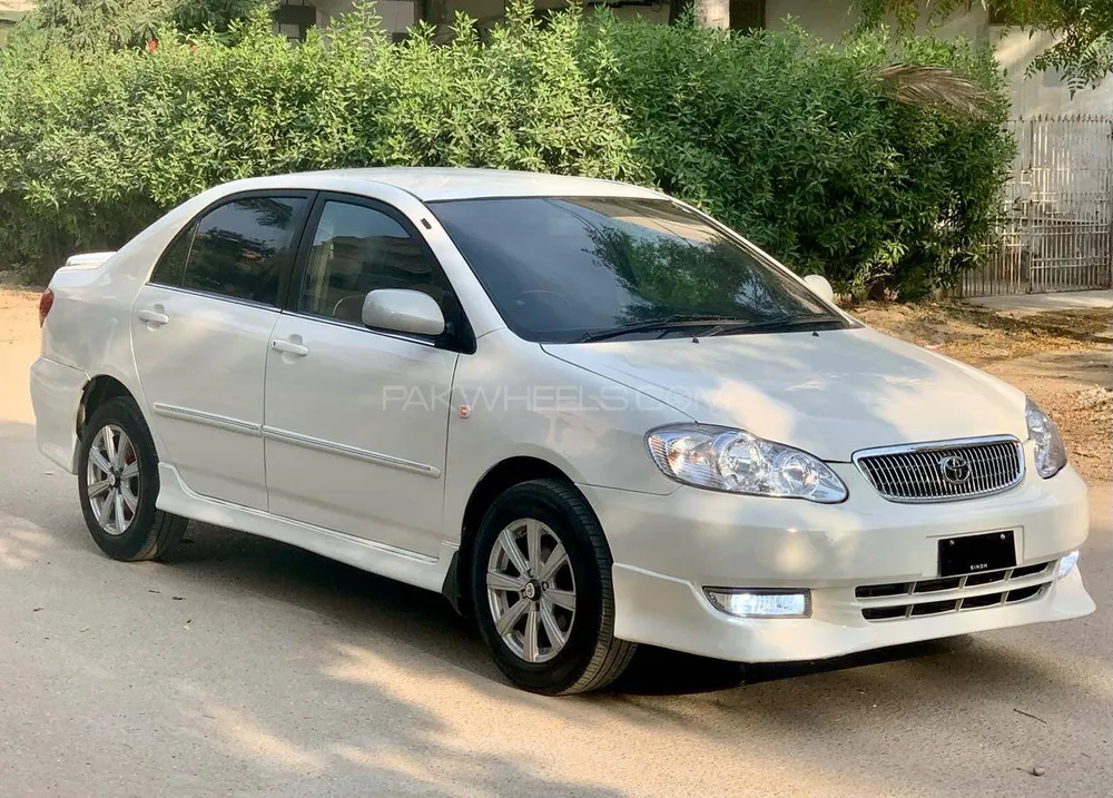 Toyota Corolla 2004 for Sale in Karachi Image-1