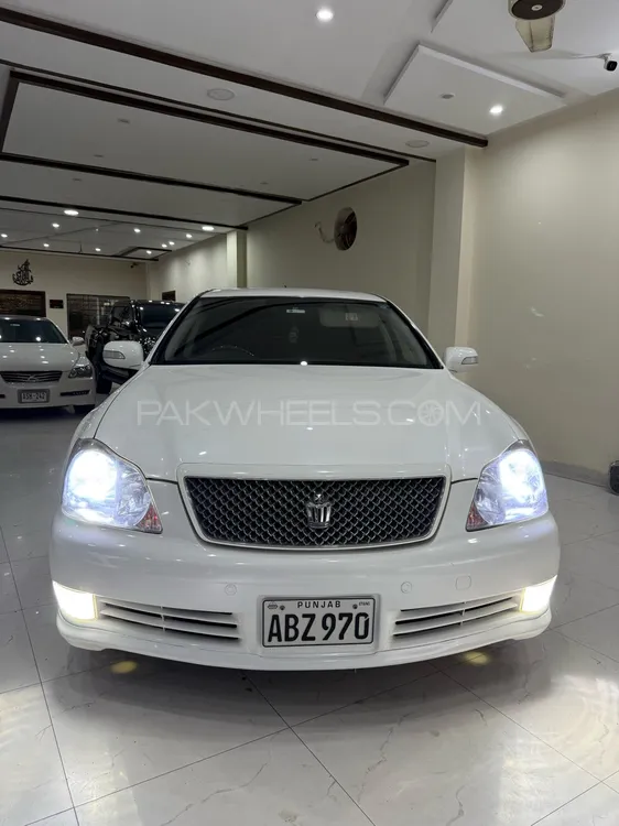 Toyota Crown 2005 for Sale in Faisalabad Toyota Crown 2005 for Sale in Faisalabad Image-4