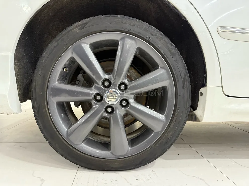 Toyota Crown 2005 for Sale in Faisalabad Toyota Crown 2005 for Sale in Faisalabad Image-12