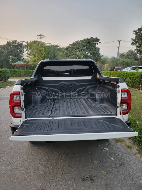 Toyota Hilux 2022 for Sale in Islamabad Toyota Hilux 2022 for Sale in Islamabad Image-6