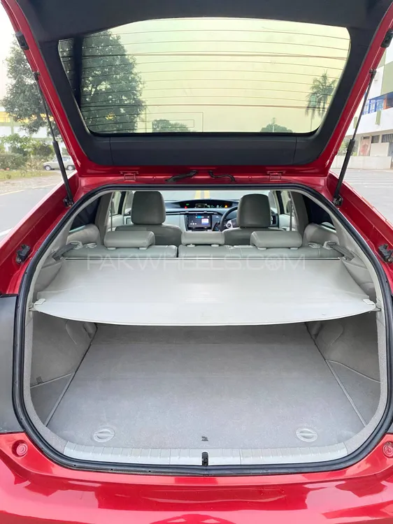 Toyota Prius 2013 for Sale in Islamabad Toyota Prius 2013 for Sale in Islamabad Image-16