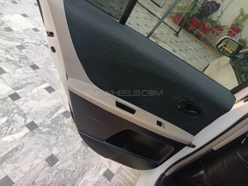 Toyota Vitz 2005 for Sale in Wah cantt Toyota Vitz 2005 for Sale in Wah cantt Image-11