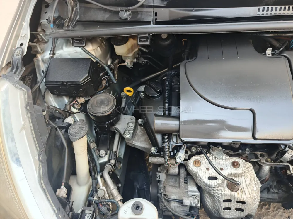 Toyota Vitz 2012 for Sale in Wah cantt Toyota Vitz 2012 for Sale in Wah cantt Image-6