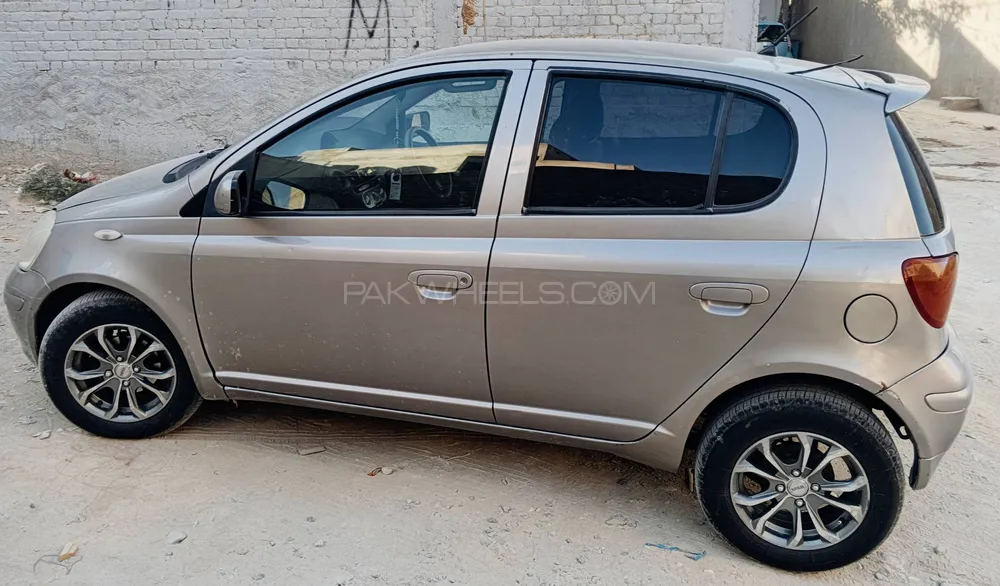 Toyota Vitz 2003 for Sale in Quetta Toyota Vitz 2003 for Sale in Quetta Image-4