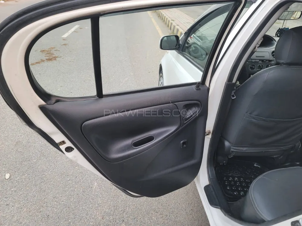Toyota Vitz 2009 for Sale in Lahore Toyota Vitz 2009 for Sale in Lahore Image-14