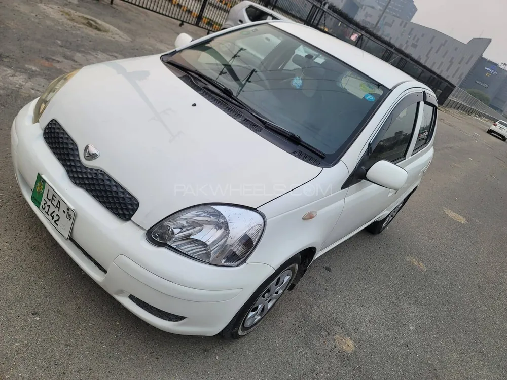 Toyota Vitz 2009 for Sale in Lahore Toyota Vitz 2009 for Sale in Lahore Image-16