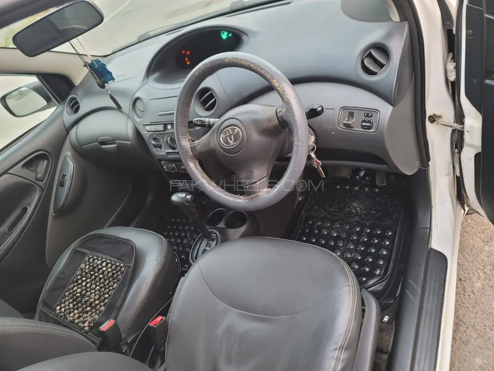 Toyota Vitz 2009 for Sale in Lahore Toyota Vitz 2009 for Sale in Lahore Image-20