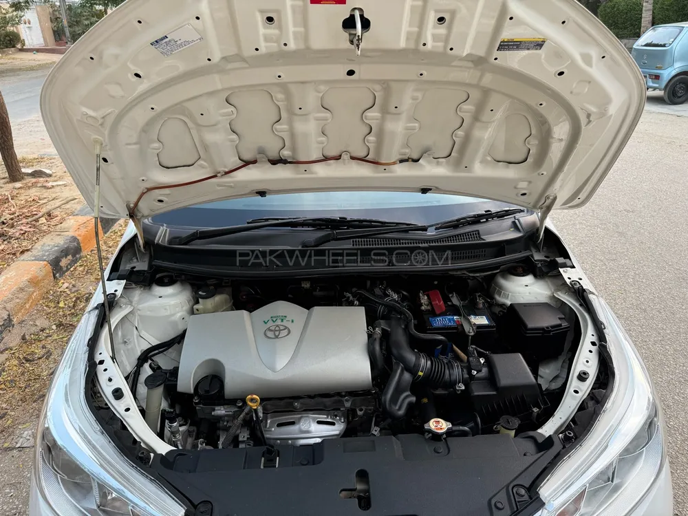 Toyota Yaris Sedan 2021 for Sale in Karachi Toyota Yaris Sedan 2021 for Sale in Karachi Image-11