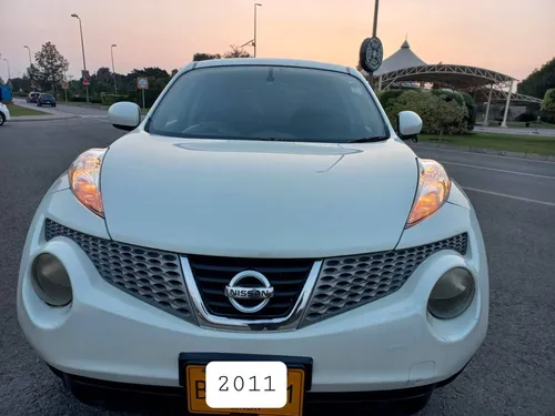 Nissan Juke 15RX Premium Personalize Package 2011