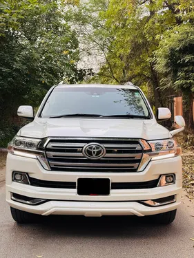 Toyota Land Cruiser AX 2016