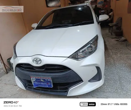 ٹویوٹا یارس ہیچ بیک ایکس 2021 for Sale نئی