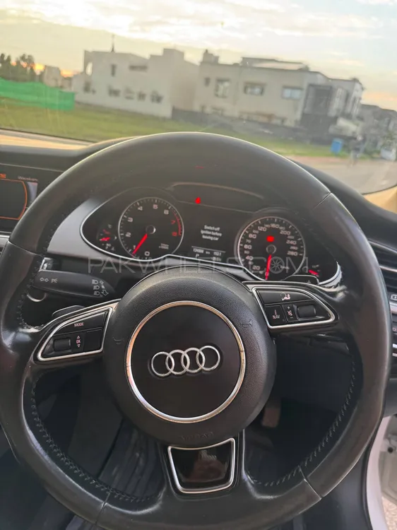 Audi A4 2014 for Sale in Gujranwala Audi A4 2014 for Sale in Gujranwala Image-5