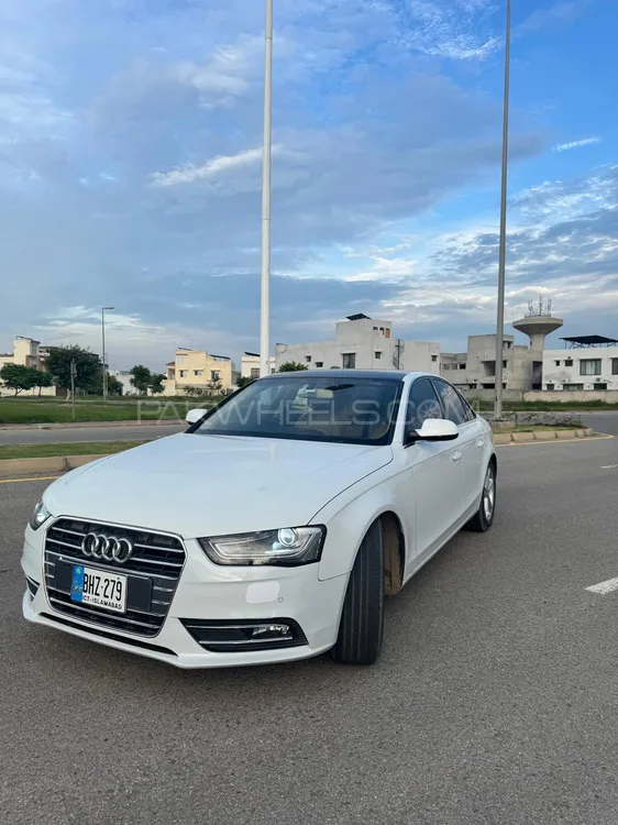 Audi A4 2014 for Sale in Gujranwala Audi A4 2014 for Sale in Gujranwala Image-2